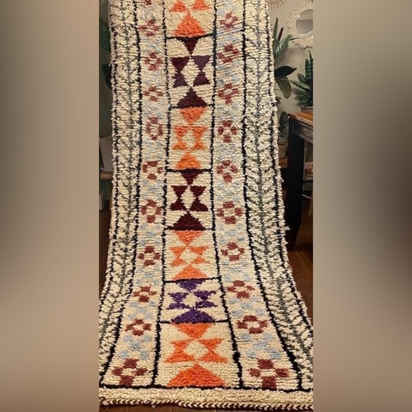 Beautiful, authentic vintage rug runner for Morocco 😍 - Picture 3 of 8